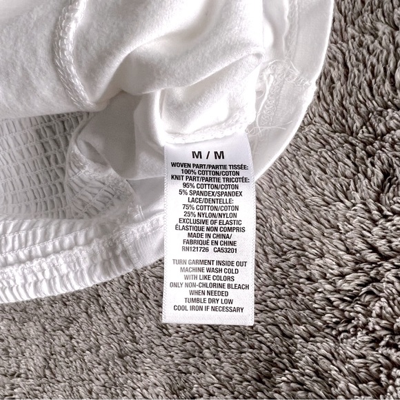 White Cropped Tank Top 🤍 - Picture 7 of 7